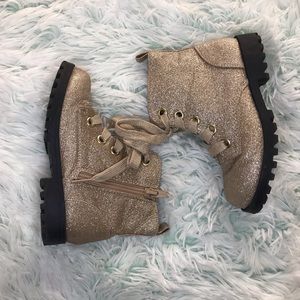 Toddler Gold Sparkling Boots